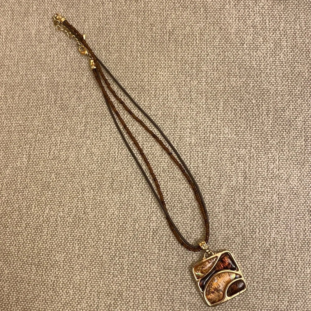 Necklace - Picture 2 of 4